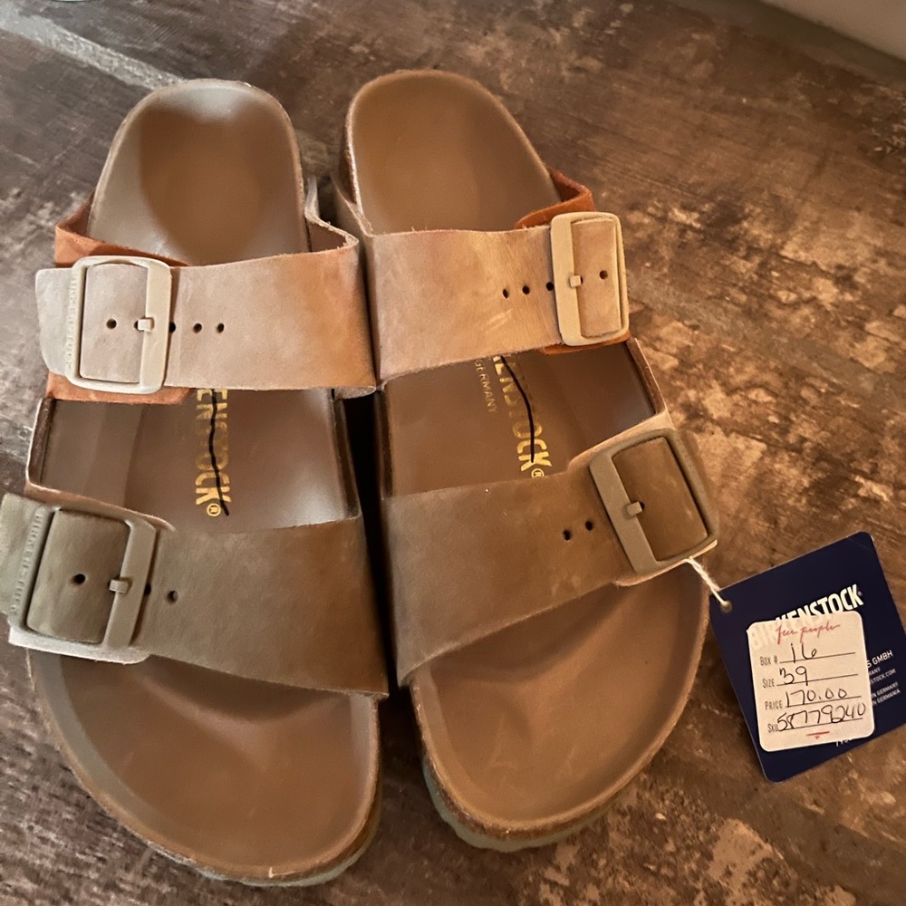 Birkenstock Arizona split Sandcastle / Faded Khaki 39 NEW